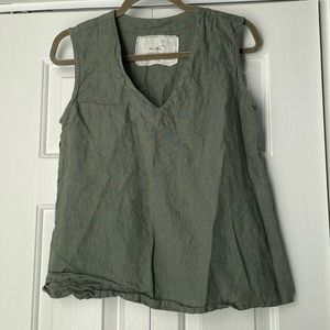 Forest green notperfectLinen top